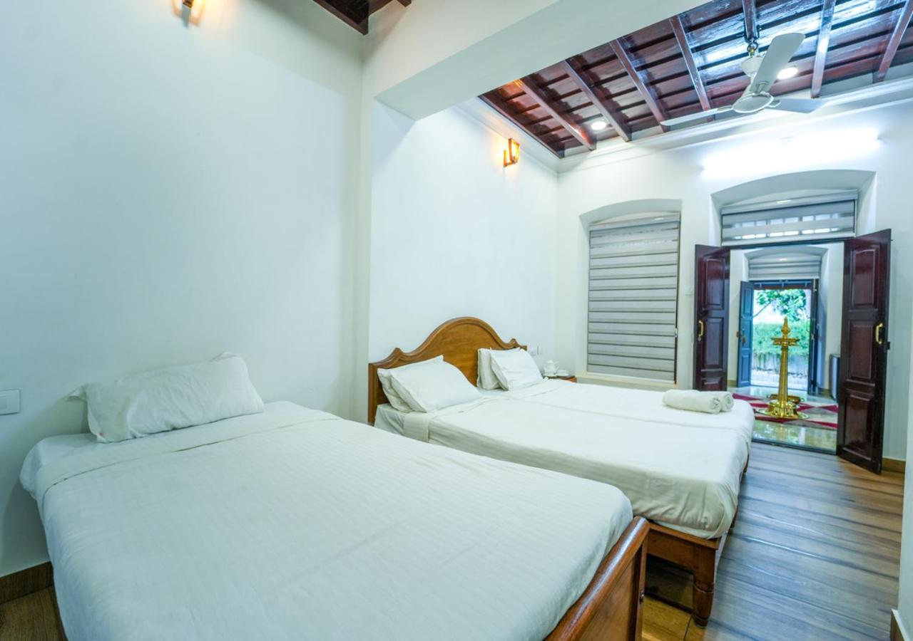 Pop Tavern Kovalam Beach Villa By Voye Homes Exterior photo