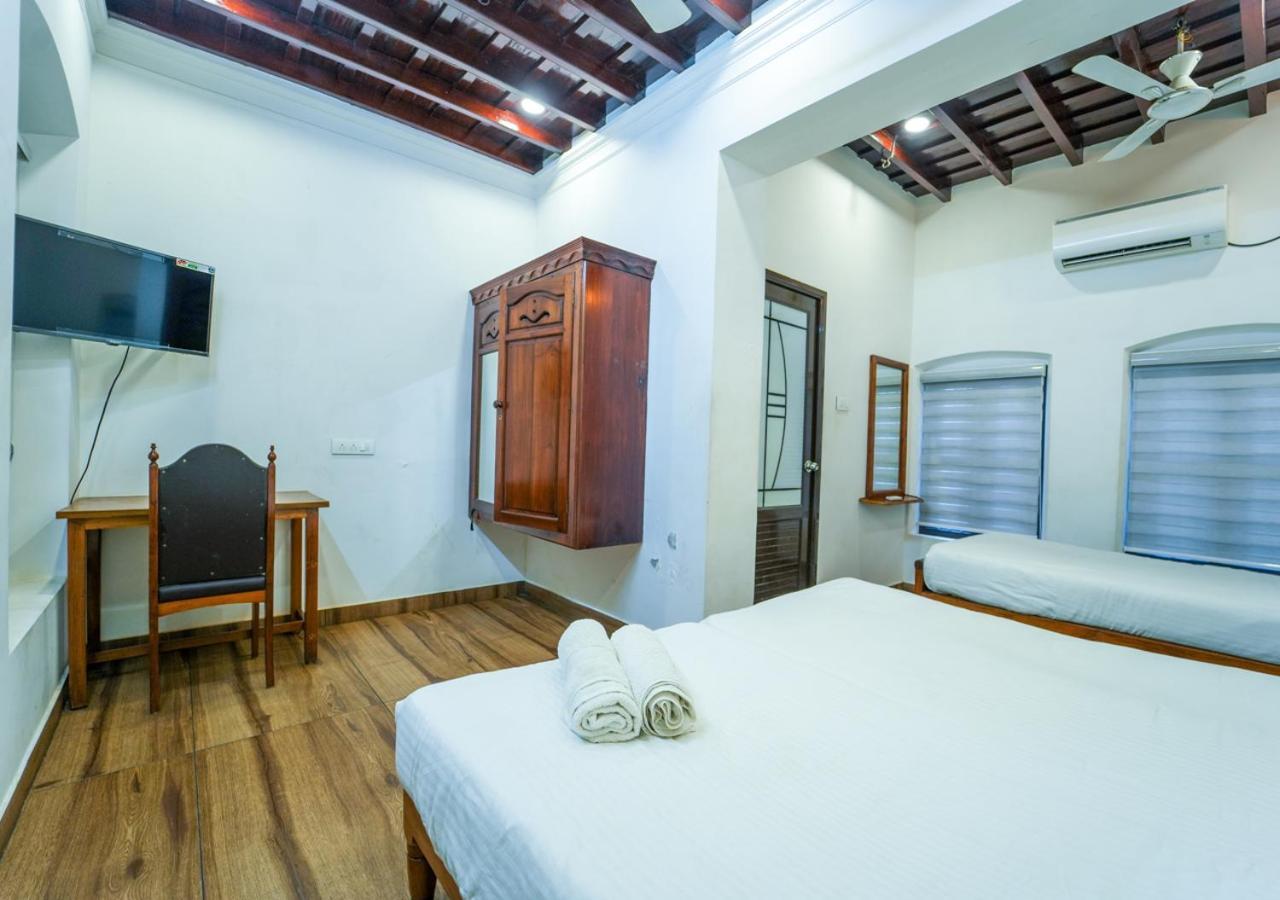 Pop Tavern Kovalam Beach Villa By Voye Homes Exterior photo